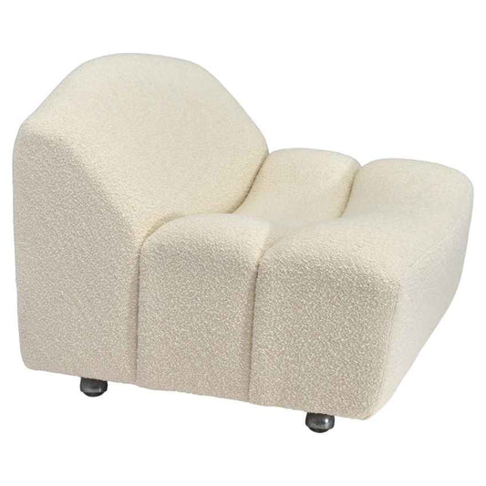 Specialistisch herstel voor een comfortabele designfauteuil met tijdloze uitstraling